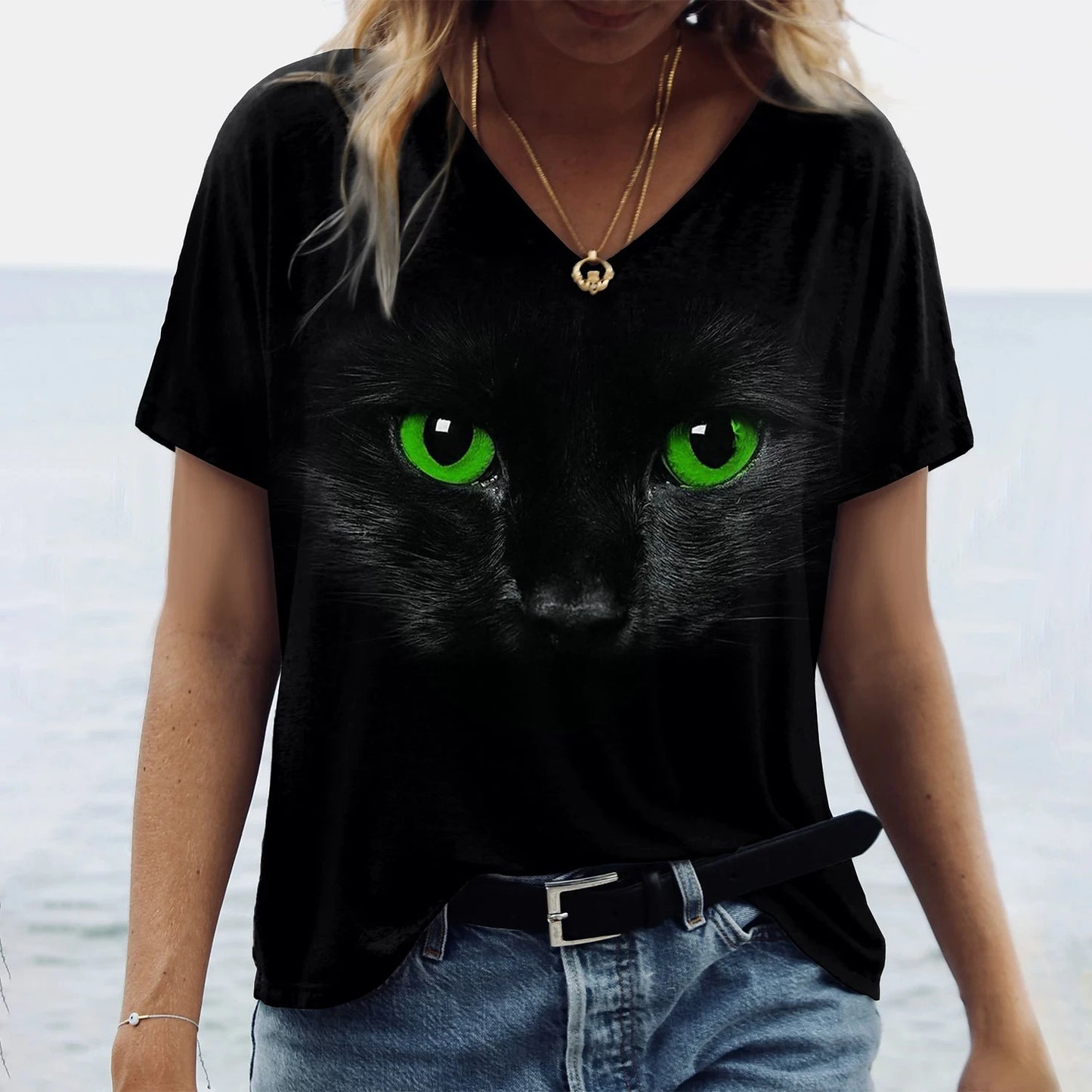 Kawaii Cat Graphic T Shirt For Women Painting Print Harajuku Short Sleeve Tops Summer V-Neck Pullover Female Loose Clothing Tees